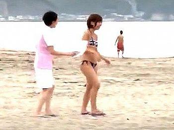 [アダルト動画]＜マジックミラー＞「水着娘、最高でしょｗ」スレンダー美乳おっぱい日焼け女子！ＭＭ号で性感マッサージでカンジチャウゾ！