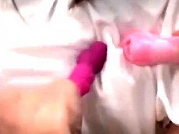 [無料エロ動画]＜素人NTR！＞「イッチャウ…」彼氏持ちの爆乳おっぱいシロウト女子！ＭＭ号でネトラレ行為になるぞ！