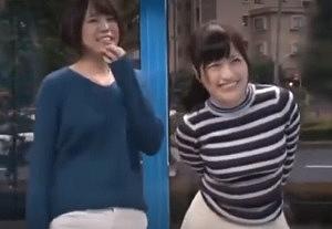 [ナンパ]【マジミラ号×人妻】ママ友とセットで乳首いじりまくって、イかせました。どっちも美乳で可愛いわぁ
