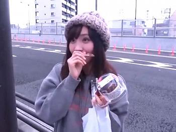 [JD]映えを気にして承認要求高めの可愛い女子大生ナンパしてマジミラ号連れ込み❤彼氏いながら強引に押したらM性匂わせ口説いてハメ撮り