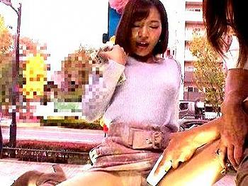 [無料エロ動画]＜女子大生！＞【コレダメなの…】スタイル抜群ボインJD！ＭＭ号でマシンバイブの餌食でマジイキ絶頂シチャウゾ！！