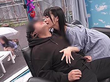 [エロ動画]《マジミラ号》隠されたマゾヒストの彼が淫猥な女性の術にかかり外で待つ恋人に向けて情けないほどの射精を迎えてしまう…
