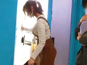 [マジミラ号]【マジミラ号】美爆乳＆エロ可愛い子持ち素人を人妻ナンパ！「生チンコ気持ちいい…」寝取られ美パイパン中出しｗ【NTRエロ動画】