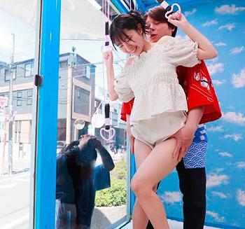 [マジミラ号]【】「彼氏がすぐ外で待っているのに！」賞金に釣られた美少女JDがくすぐりで発情！セックスしてしまう！【NTR】